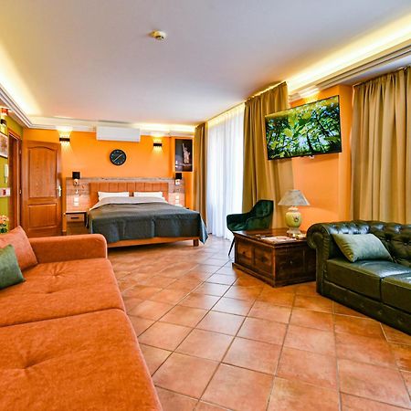 Eger Tower View Apartment Bagian luar foto